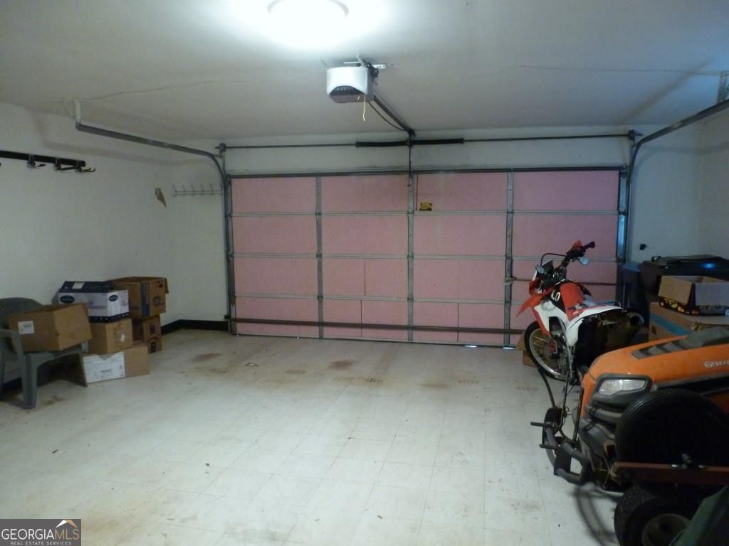 Dacula, Georgia 30019, United States, 3 Bedrooms Bedrooms, ,2 BathroomsBathrooms,Residential,Active,251750