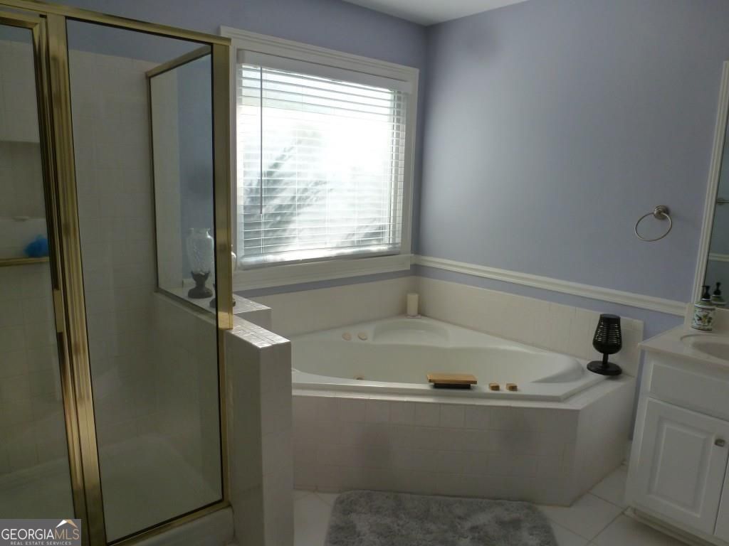 Dacula, Georgia 30019, United States, 3 Bedrooms Bedrooms, ,2 BathroomsBathrooms,Residential,Active,251750