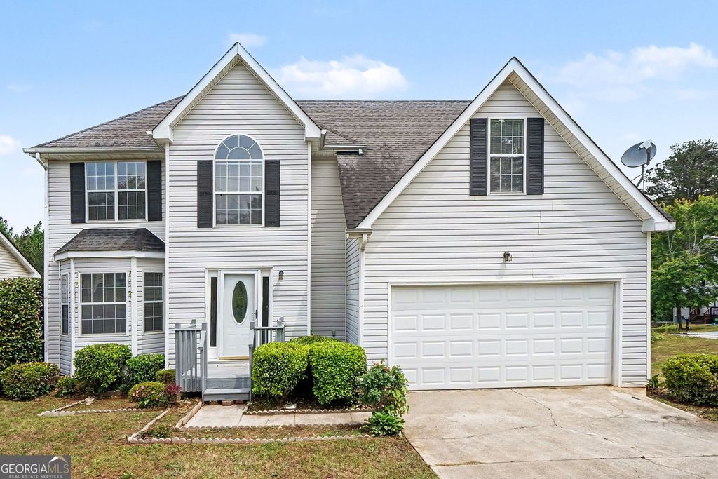 Photo of 5578 Wellborn Creek Drive, Lithonia, GA 30058 (MLS # 10754908)