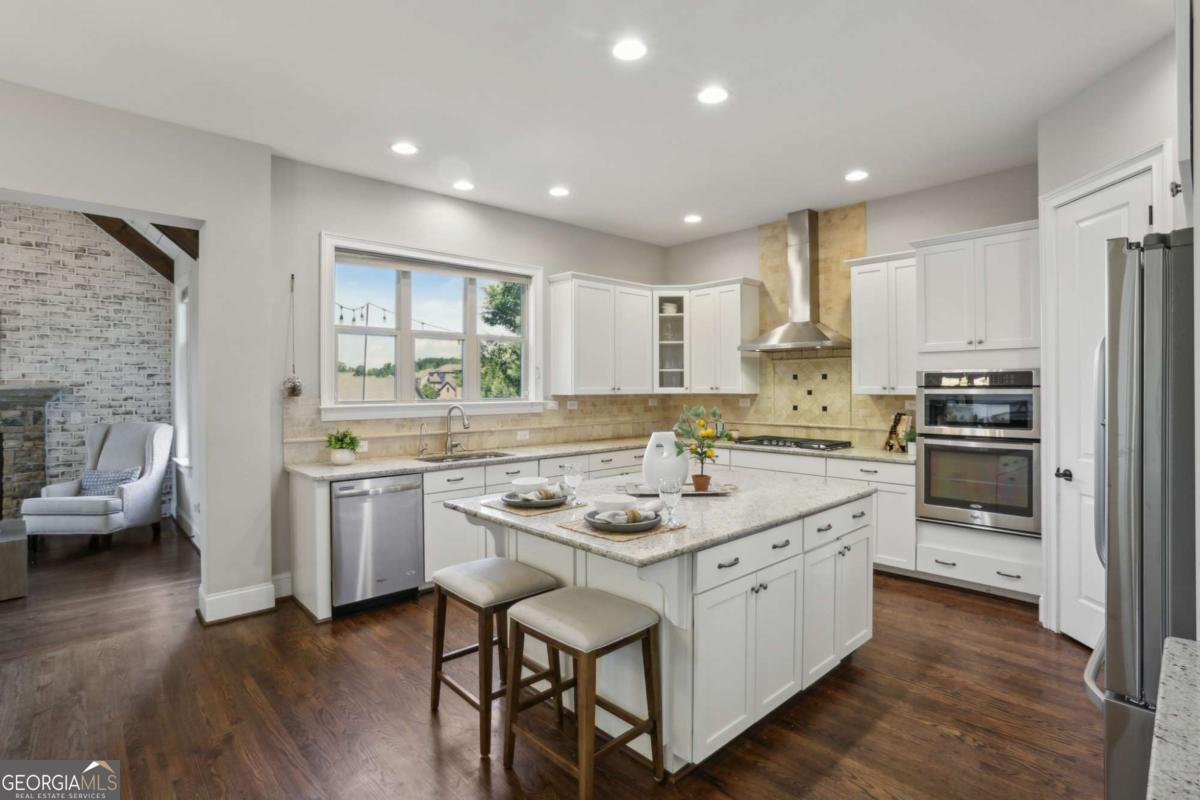 5935 Meyers PARK