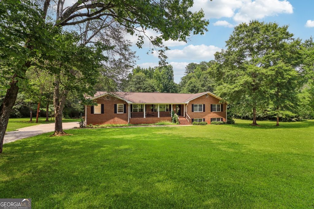 Photo of 508 E Boyd Road, Hogansville, GA 30230 (MLS # 10804337)