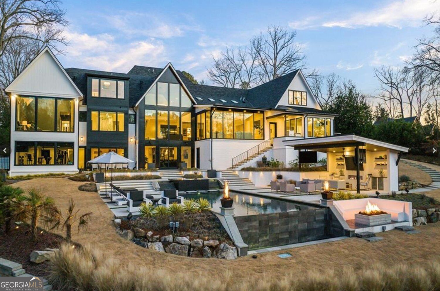 660 Atlanta Country Club DR SE