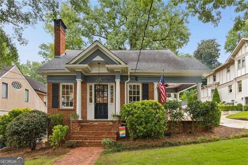 Photo of 1031 Mclynn Avenue NE, Atlanta, GA 30306 (MLS # 10811063)