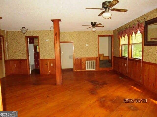 Photo of 729 N. Lake Dr, Sandersville, GA 31082 (MLS # 10831351)