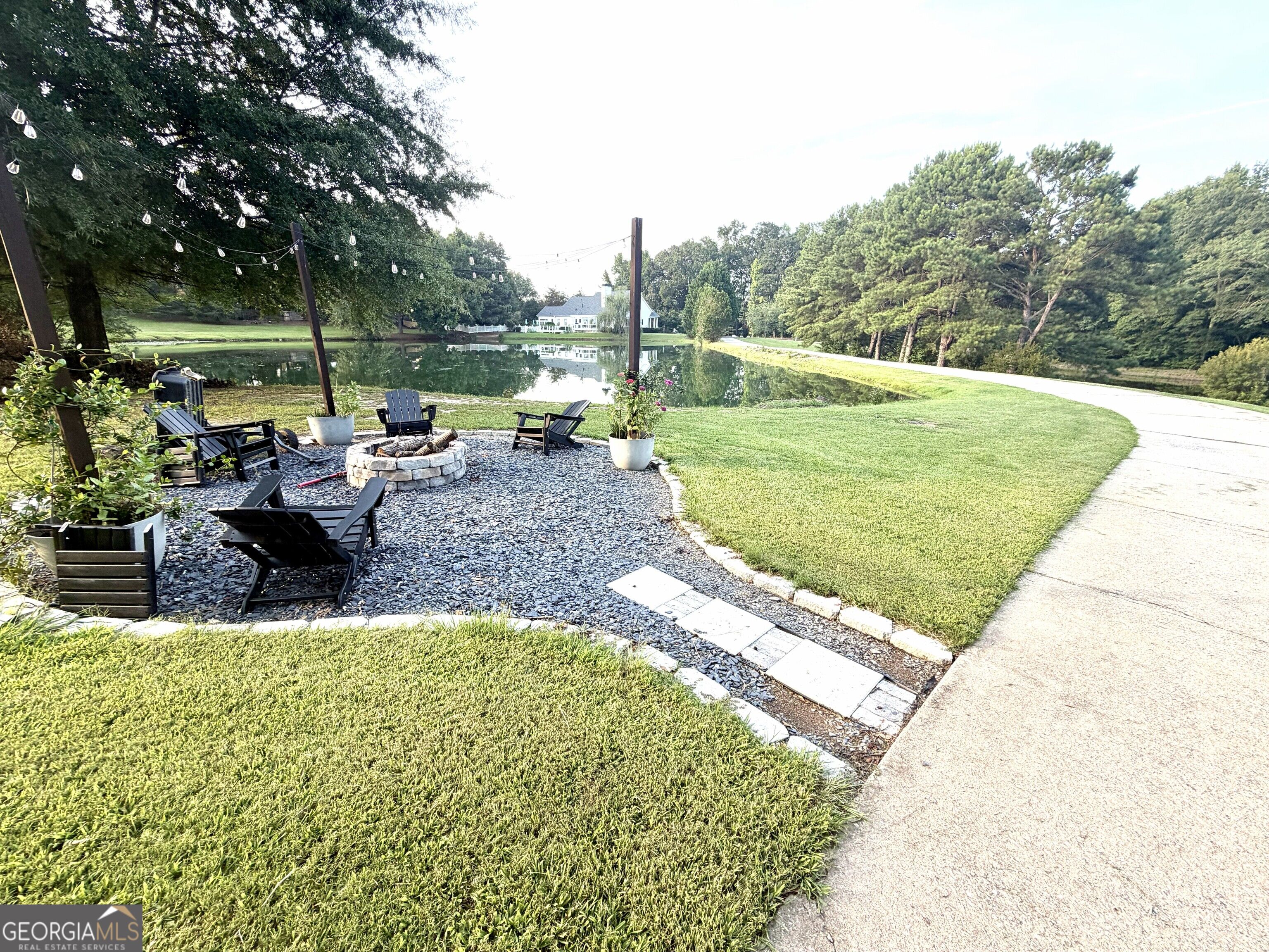 10 Highland Park DR