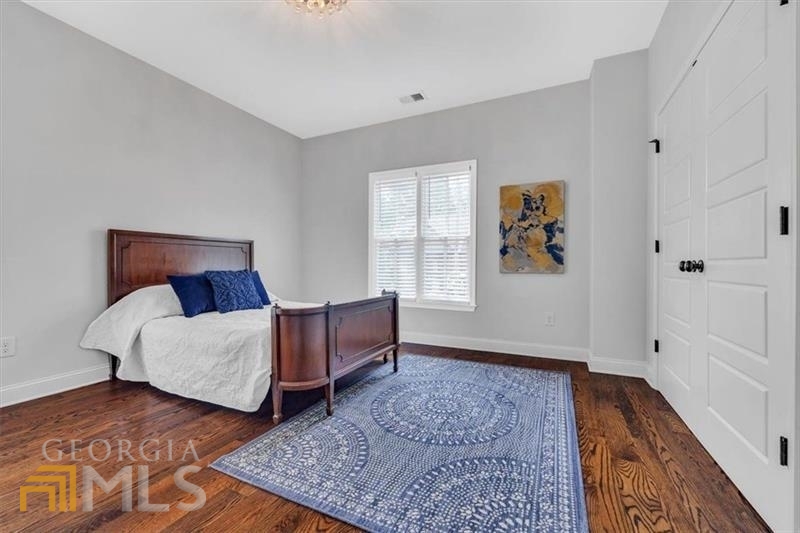 Parkview Village - Residential