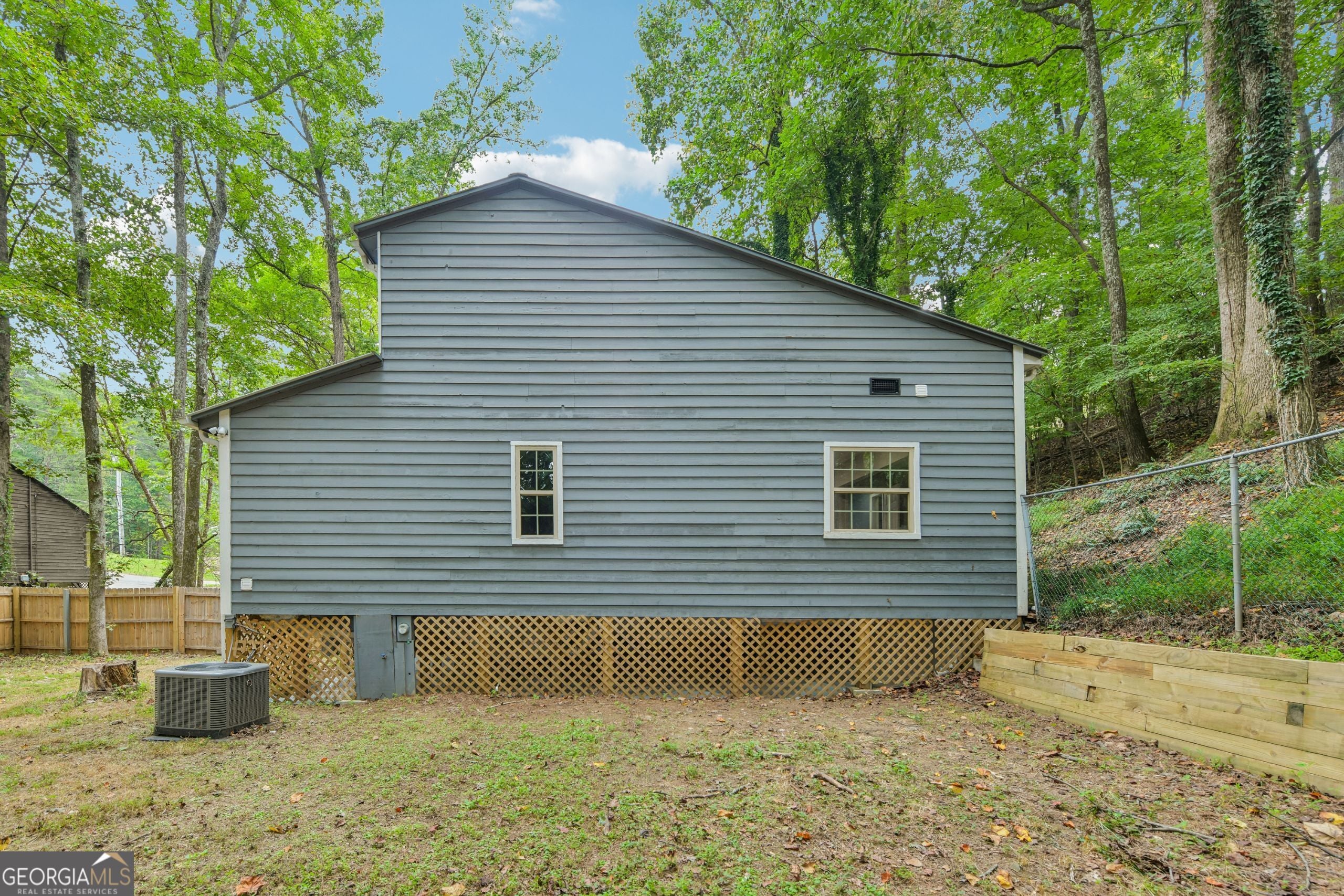 1370 Eaglecreek TRL