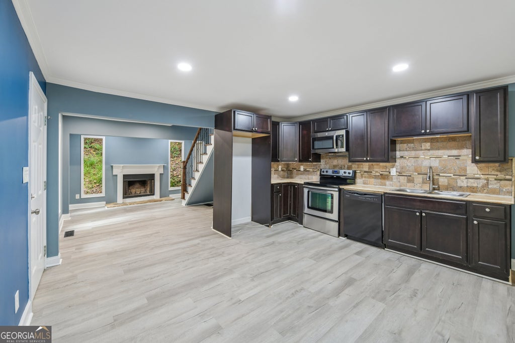 Photo of 1370 Eaglecreek Trail, Cumming, GA 30041 (MLS # 10849487)