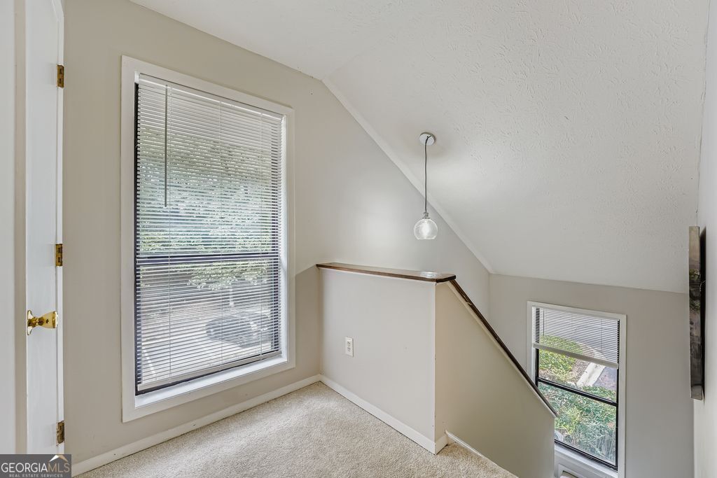 1507 WYNNES RIDGE CIR SE