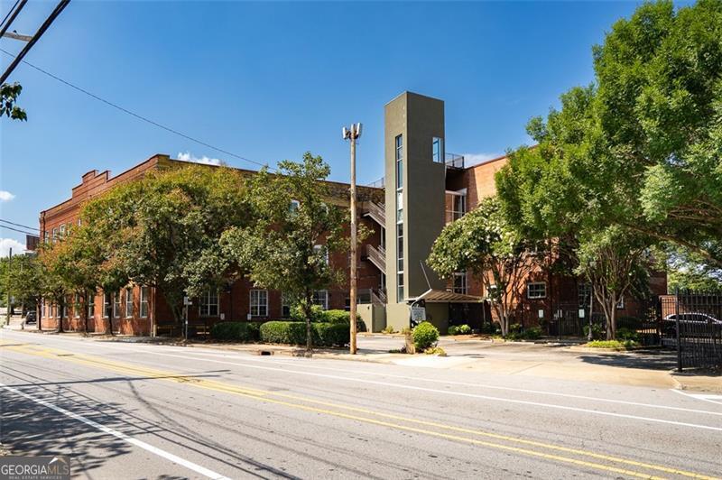 490 Marietta ST NW 101