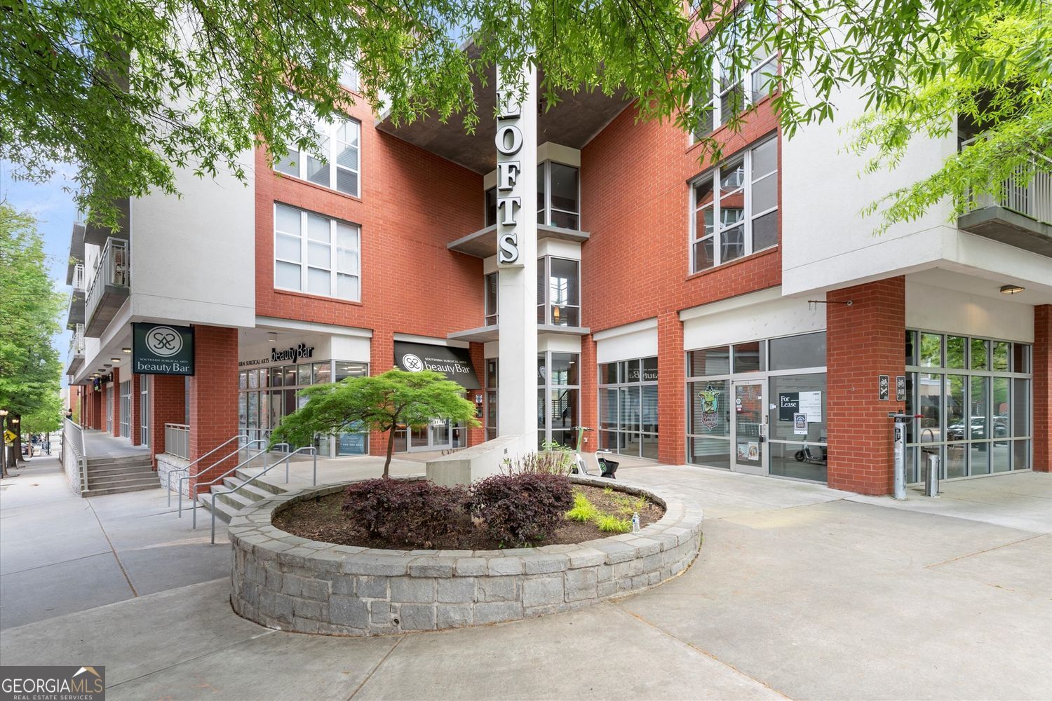245 N Highland AVE NE 220