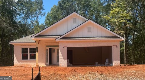532 Walnut Creek PKWY Pendergrass GA 30567