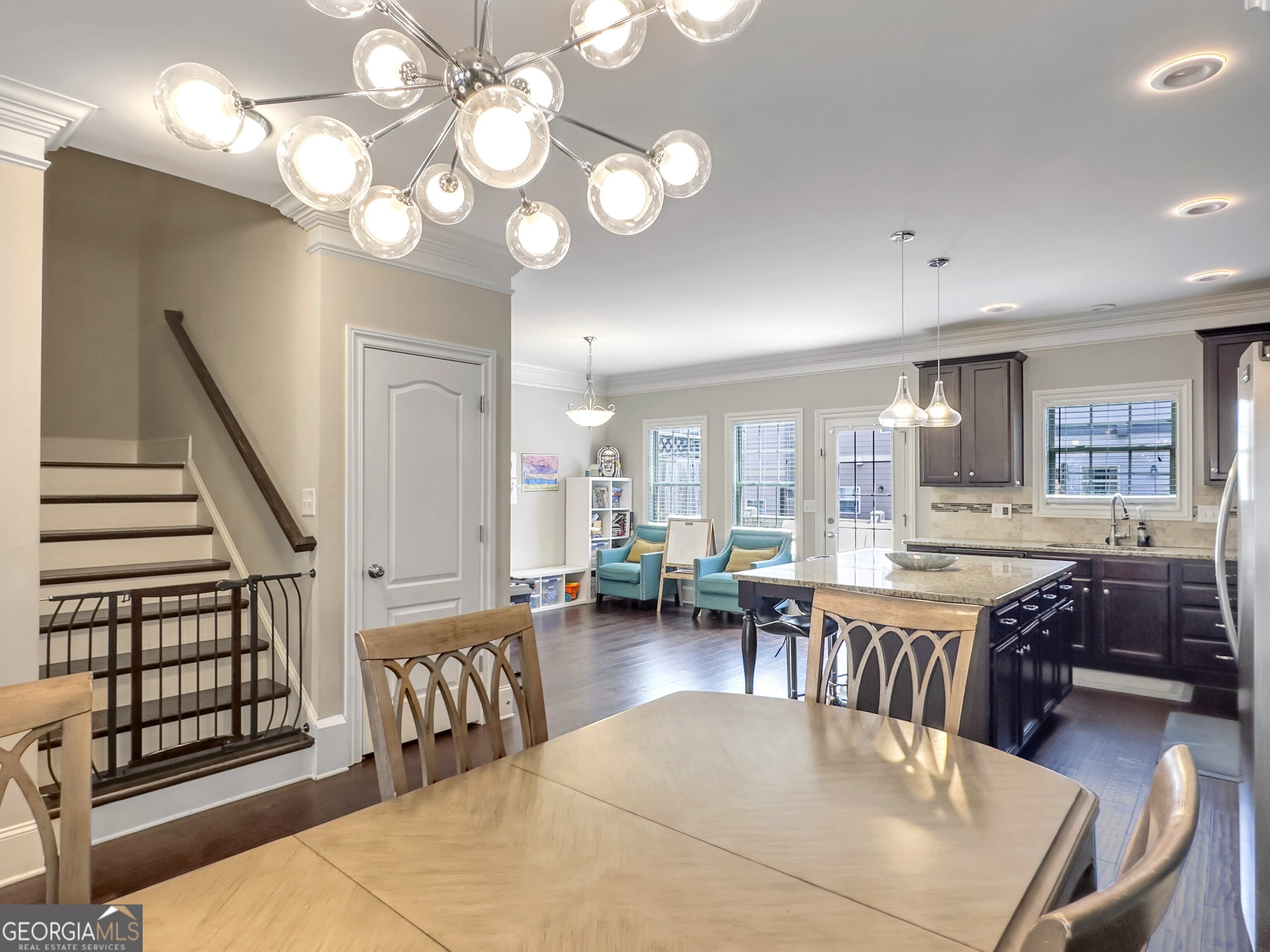 The Oaks at Powers Ferry - Residential