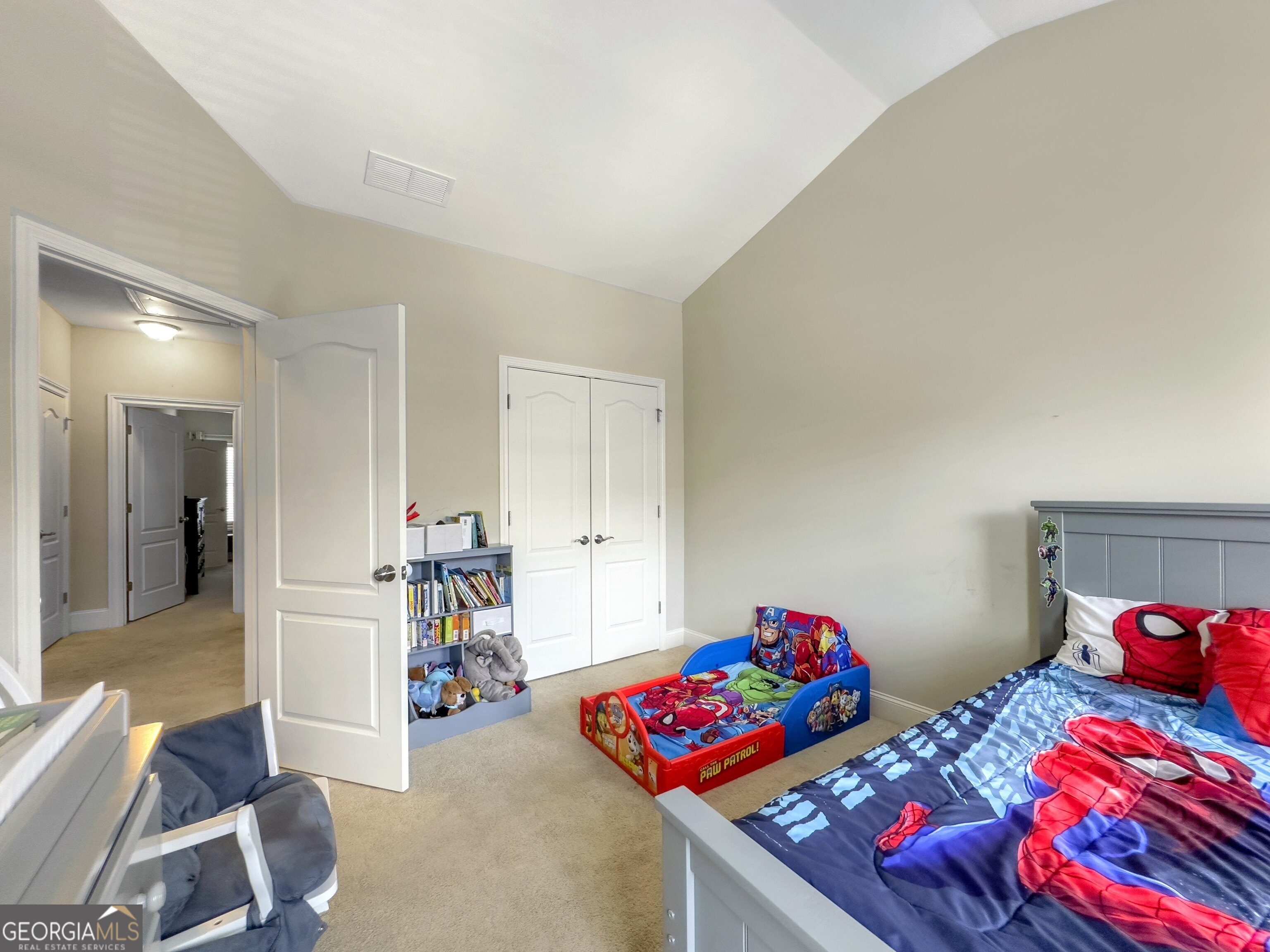 The Oaks at Powers Ferry - Residential