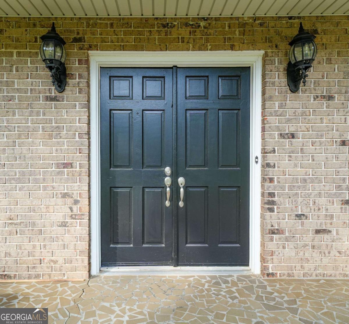 546 Woodland DR