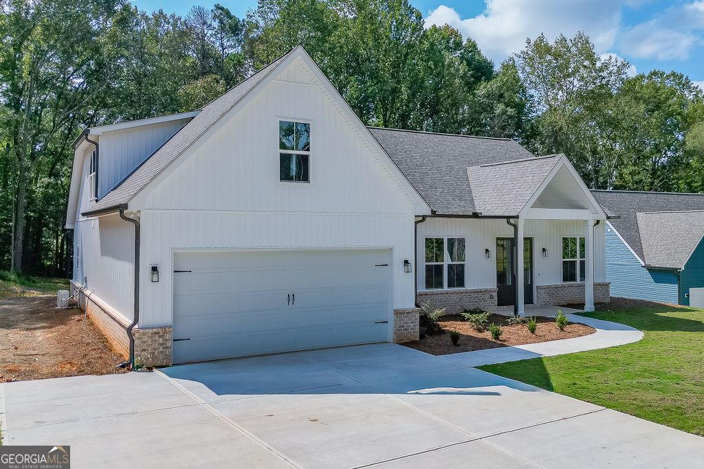 Photo of 125 Rains Road, Jefferson, GA 30549 (MLS # 10678027)