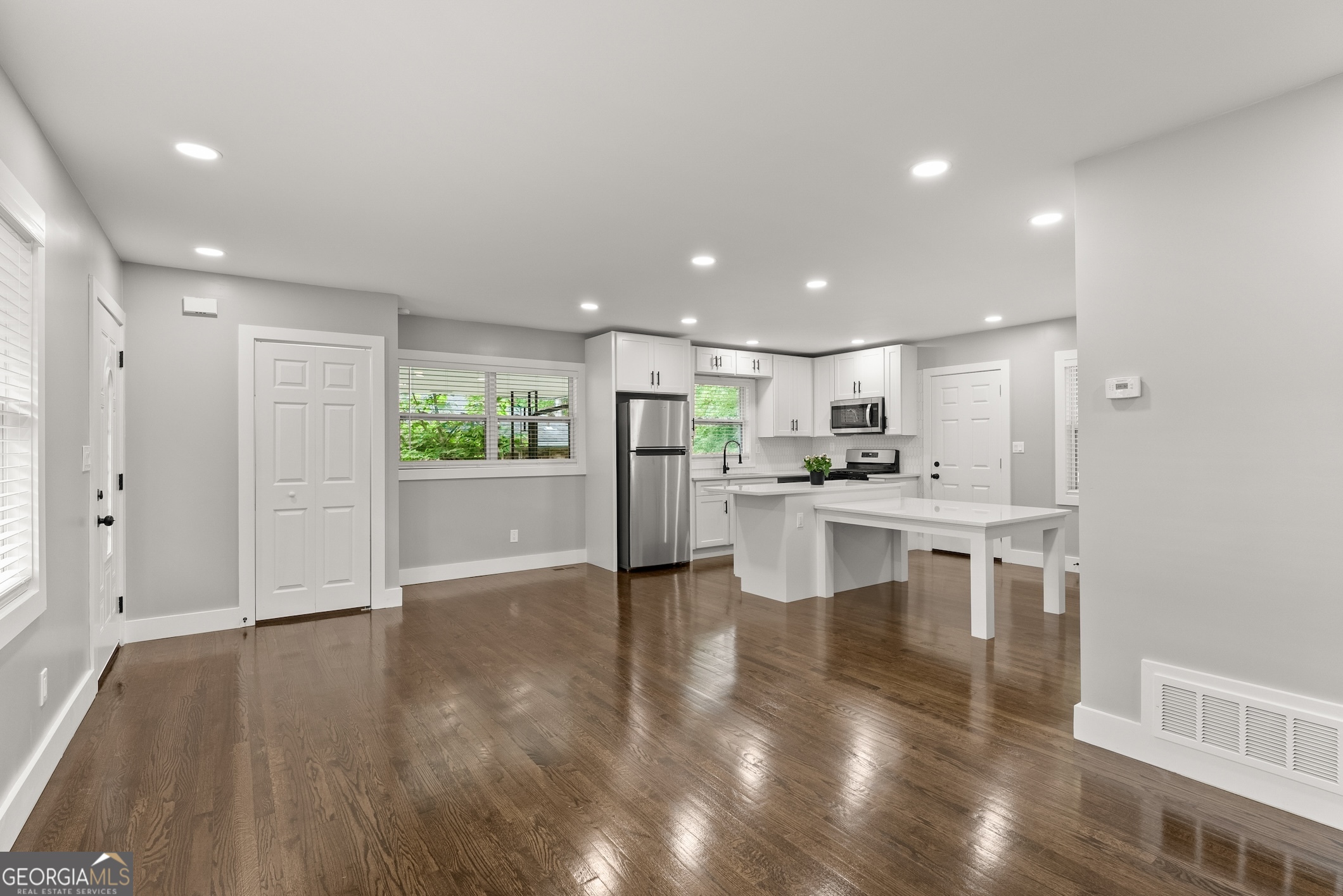 2253 Bonnybrook WAY SW