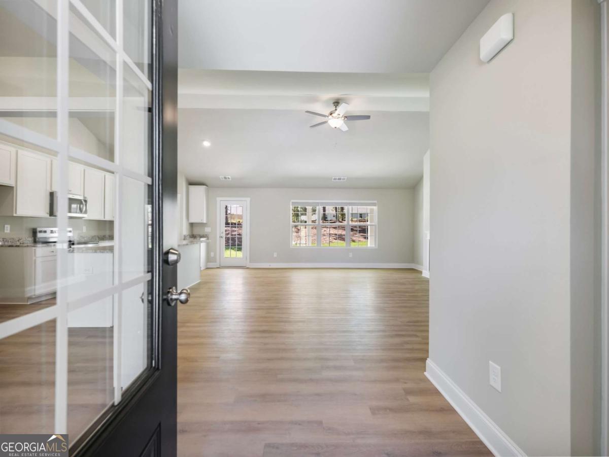 204 Rachel LN