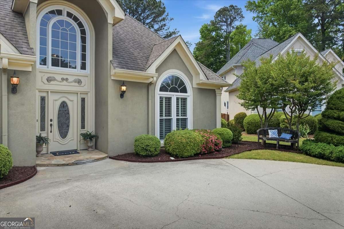 210 Masters View CT