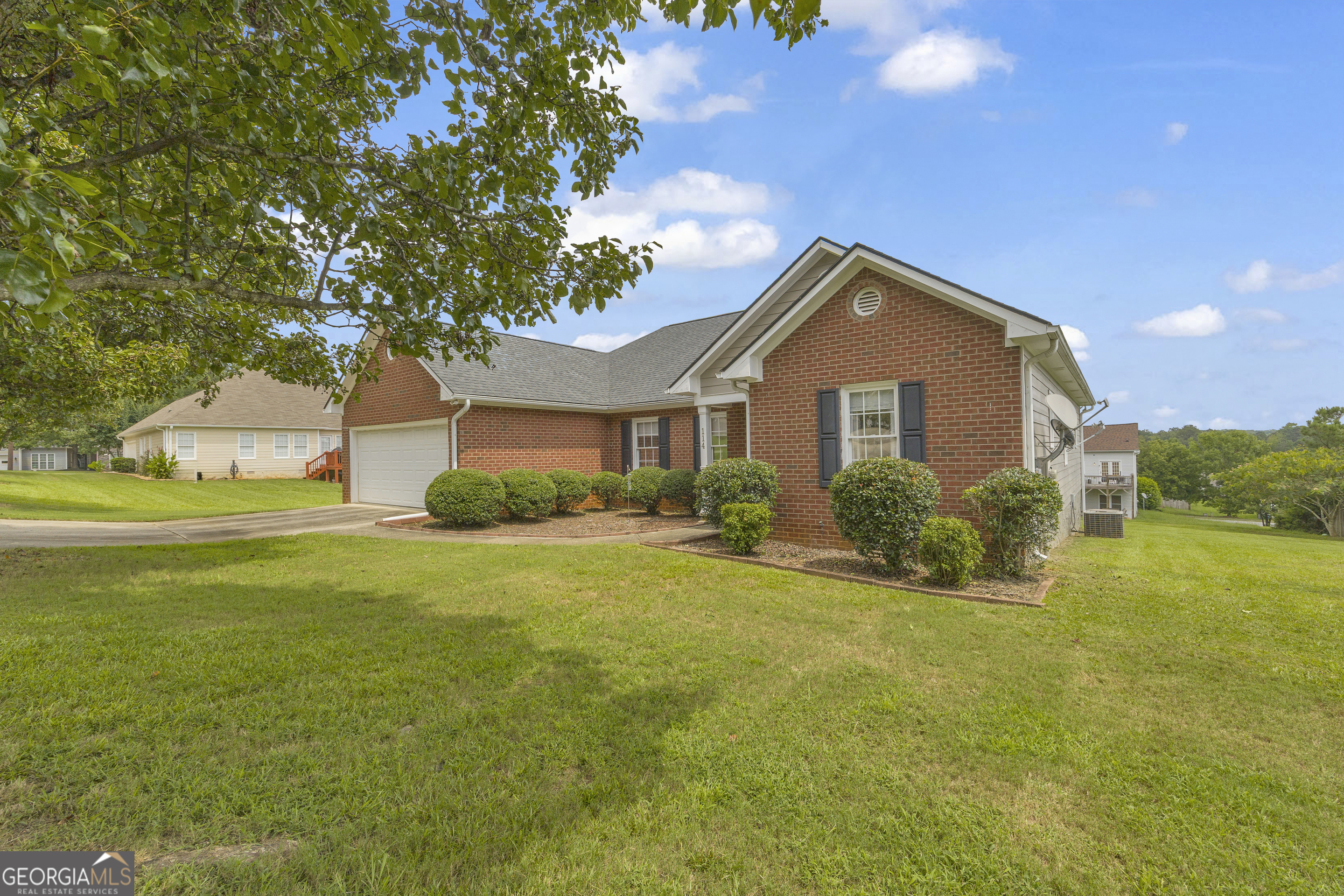 114 Kara DR