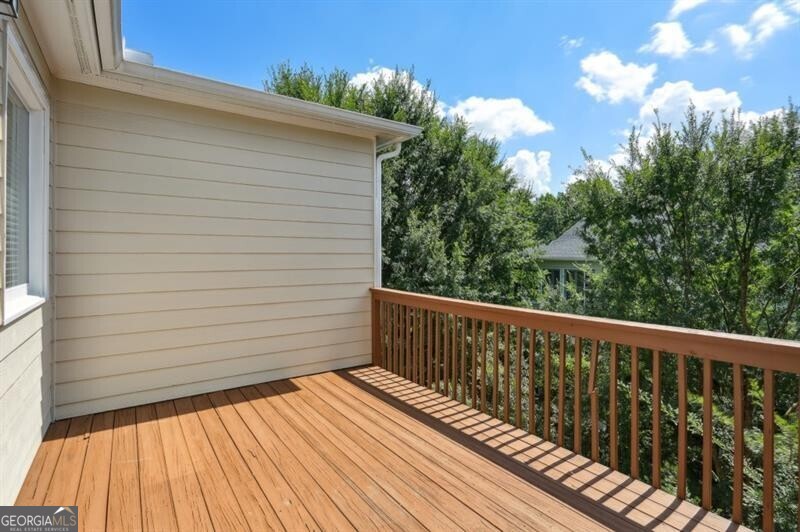 Atlanta, Georgia 30339, United States, 3 Bedrooms Bedrooms, ,4 BathroomsBathrooms,Residential,Active,19656