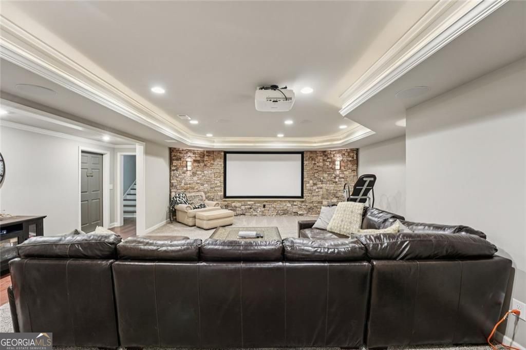 POLO GOLF AND COUNTRY CLUB - Residential