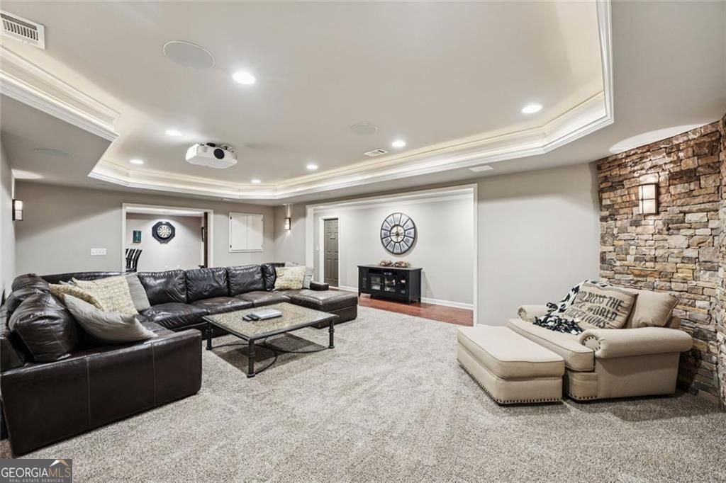 POLO GOLF AND COUNTRY CLUB - Residential