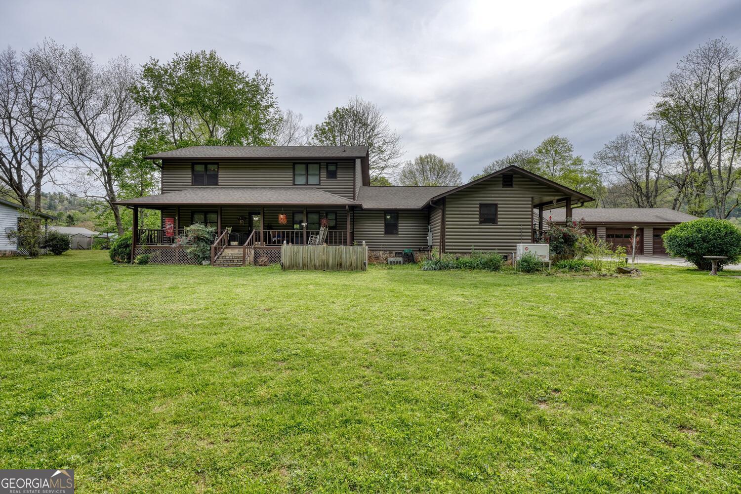 1908 Riverside DR