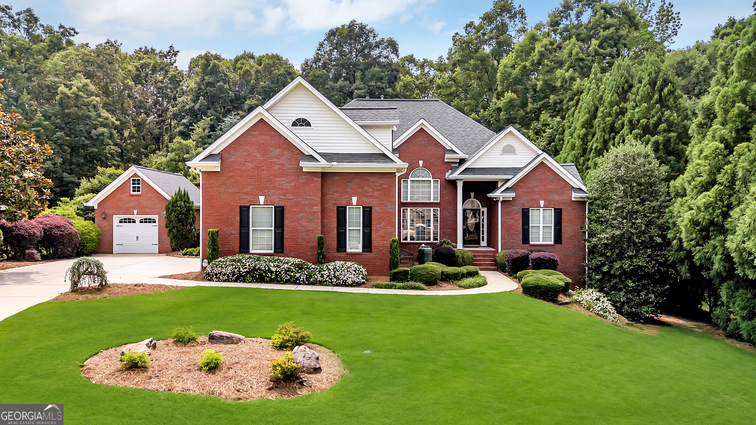 McDonough, Georgia 30252, United States, 4 Bedrooms Bedrooms, ,4 BathroomsBathrooms,Residential,Pending,144121