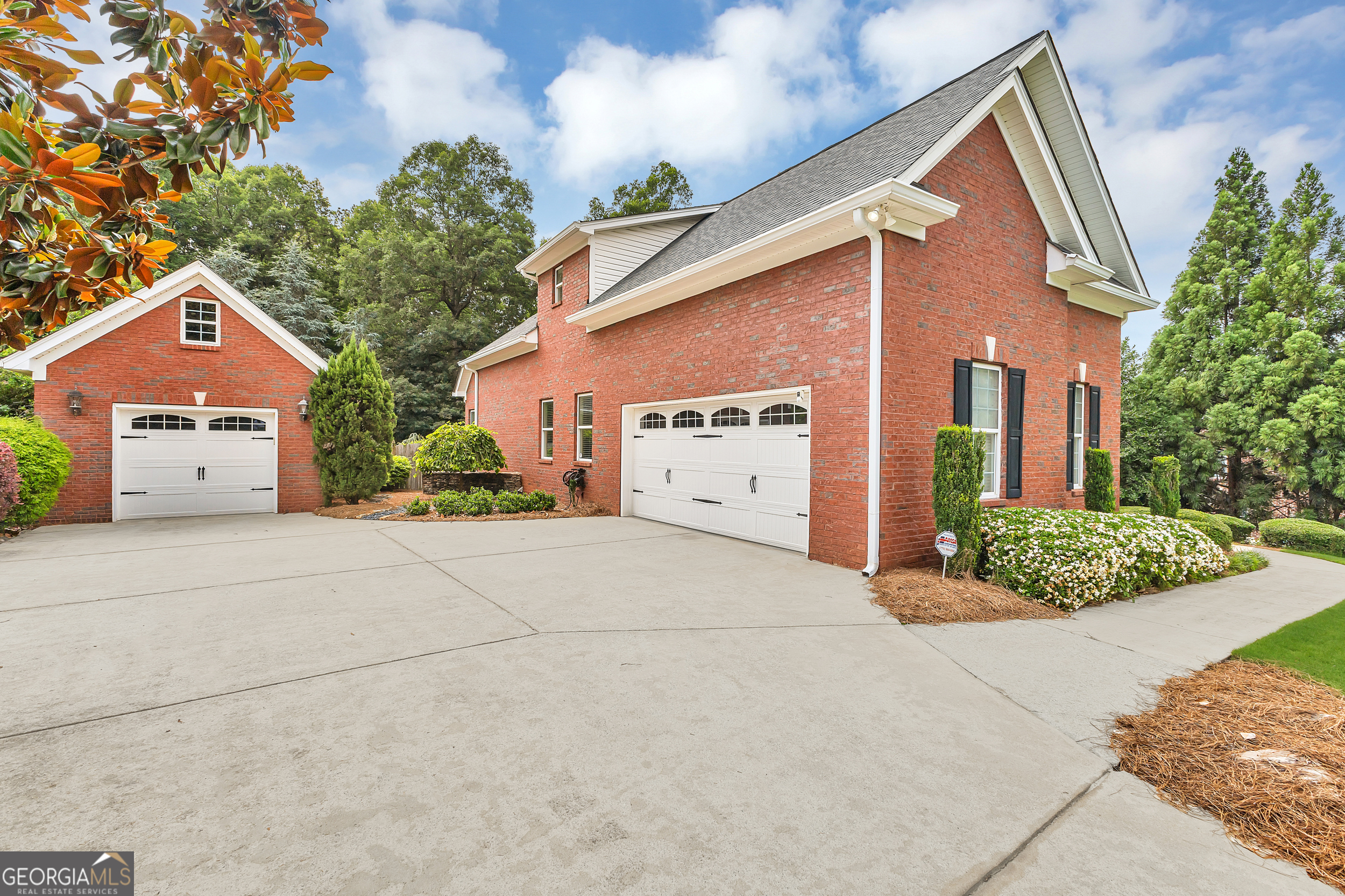 McDonough, Georgia 30252, United States, 4 Bedrooms Bedrooms, ,4 BathroomsBathrooms,Residential,Pending,144121