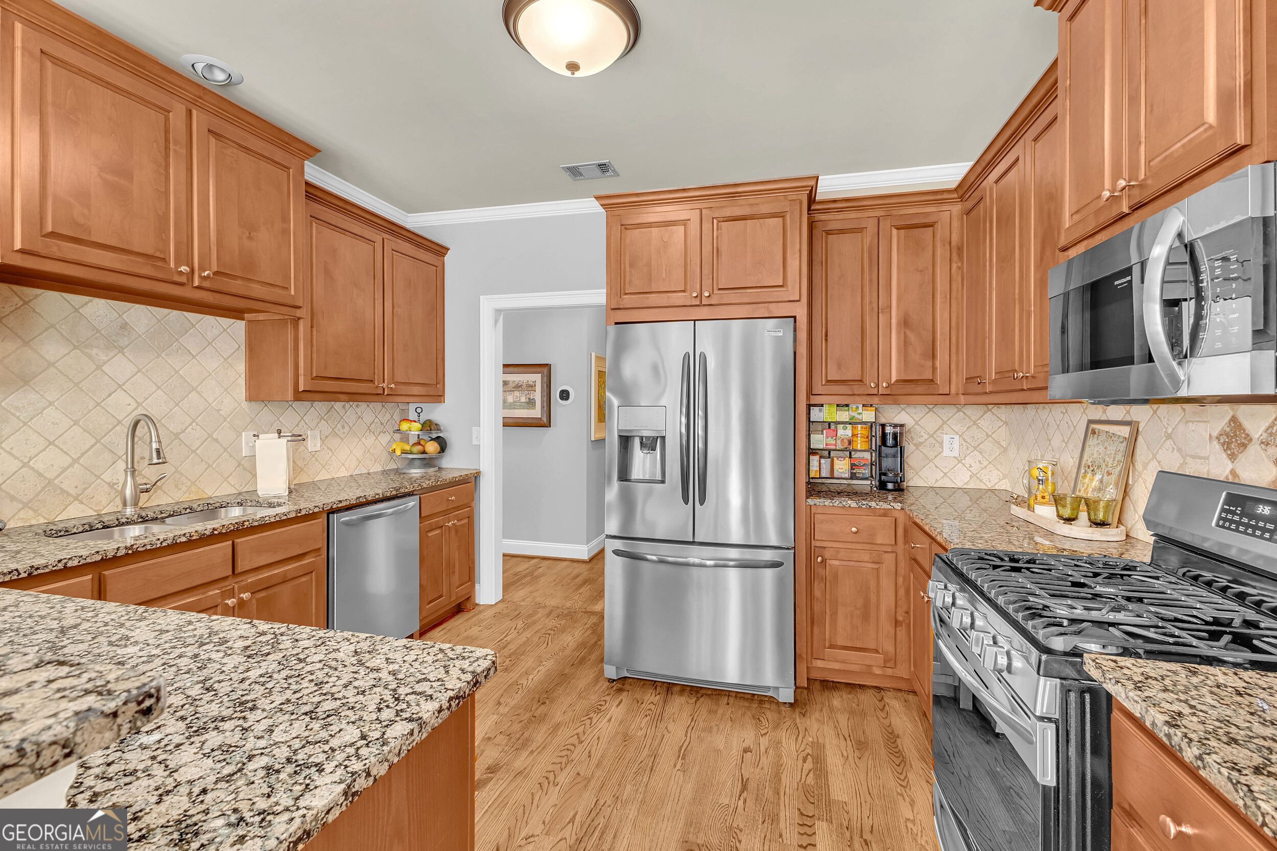 McDonough, Georgia 30252, United States, 4 Bedrooms Bedrooms, ,4 BathroomsBathrooms,Residential,Pending,144121