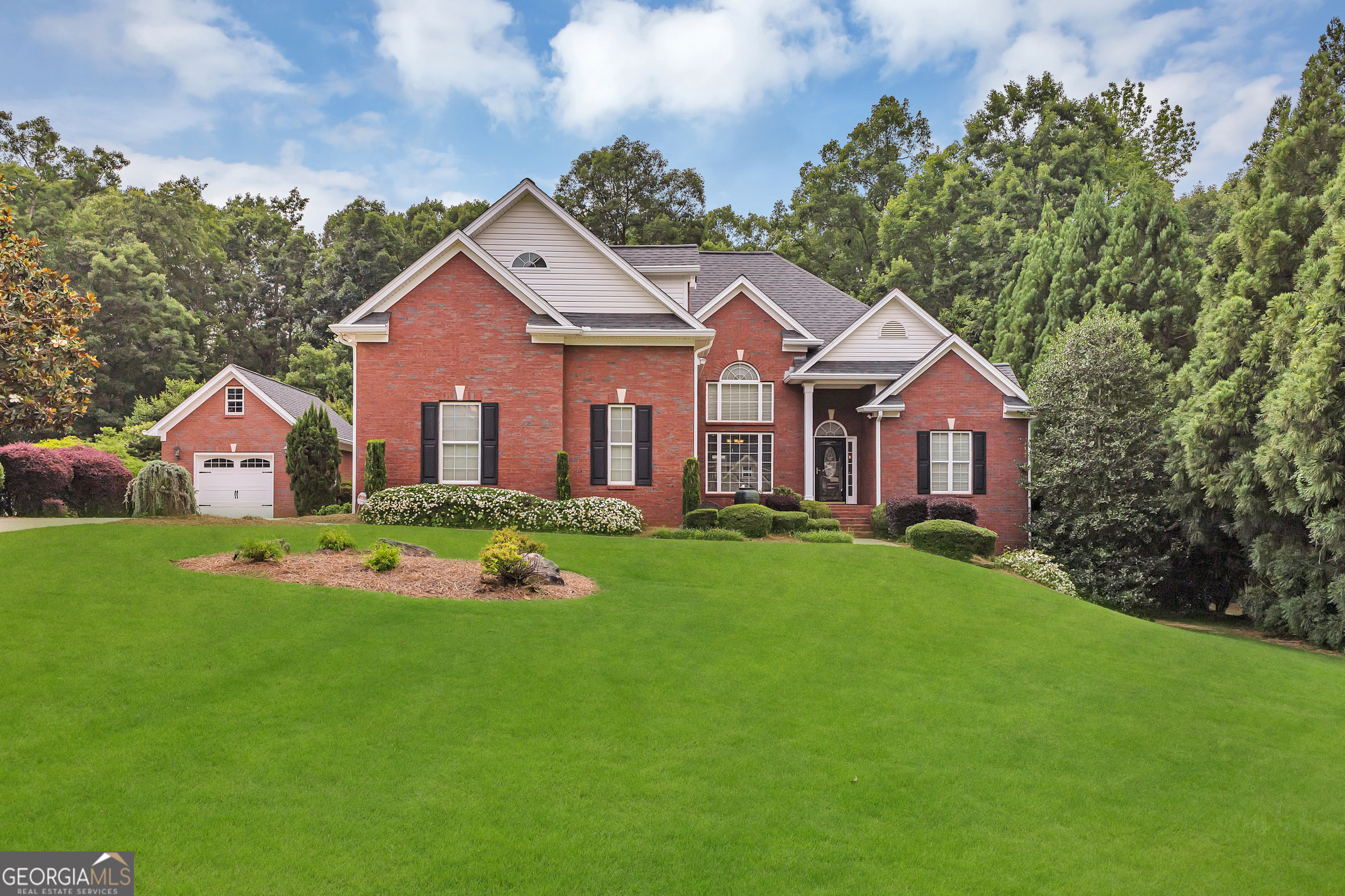 McDonough, Georgia 30252, United States, 4 Bedrooms Bedrooms, ,4 BathroomsBathrooms,Residential,Pending,144121