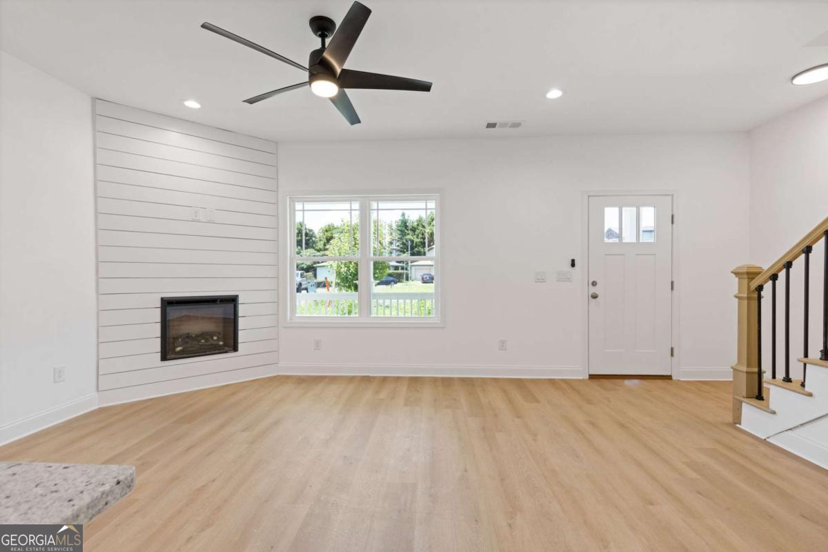 2414 Rose Palm PL