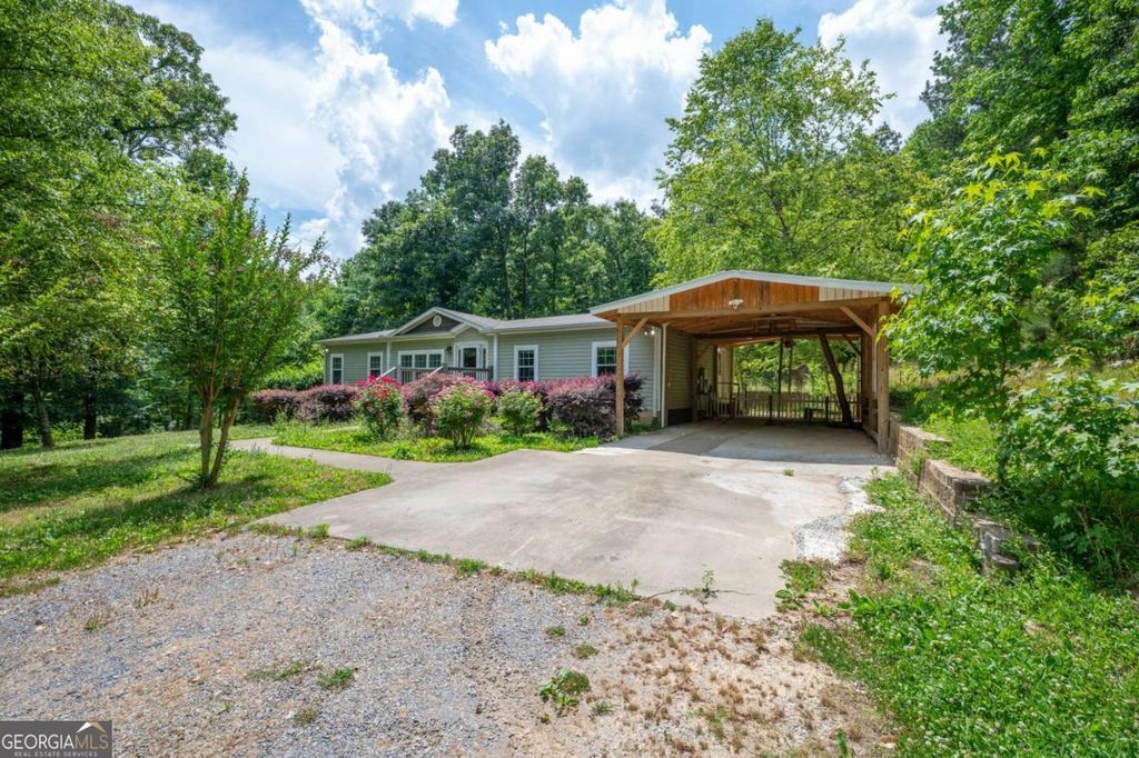 Photo of 357 Katie Lane, Chatsworth, GA 30705 (MLS # 10769612)