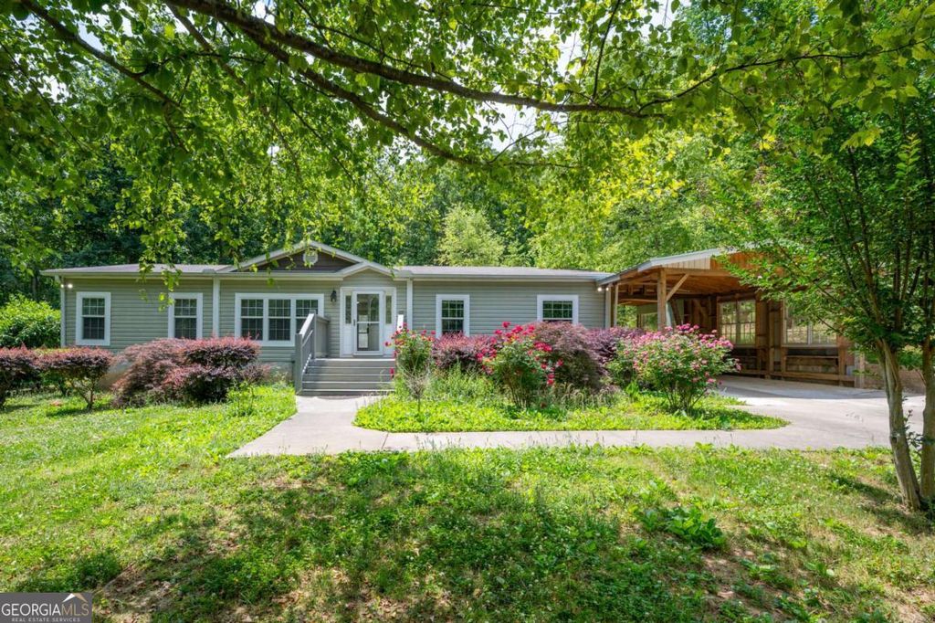 Photo of 357 Katie Lane, Chatsworth, GA 30705 (MLS # 10769612)