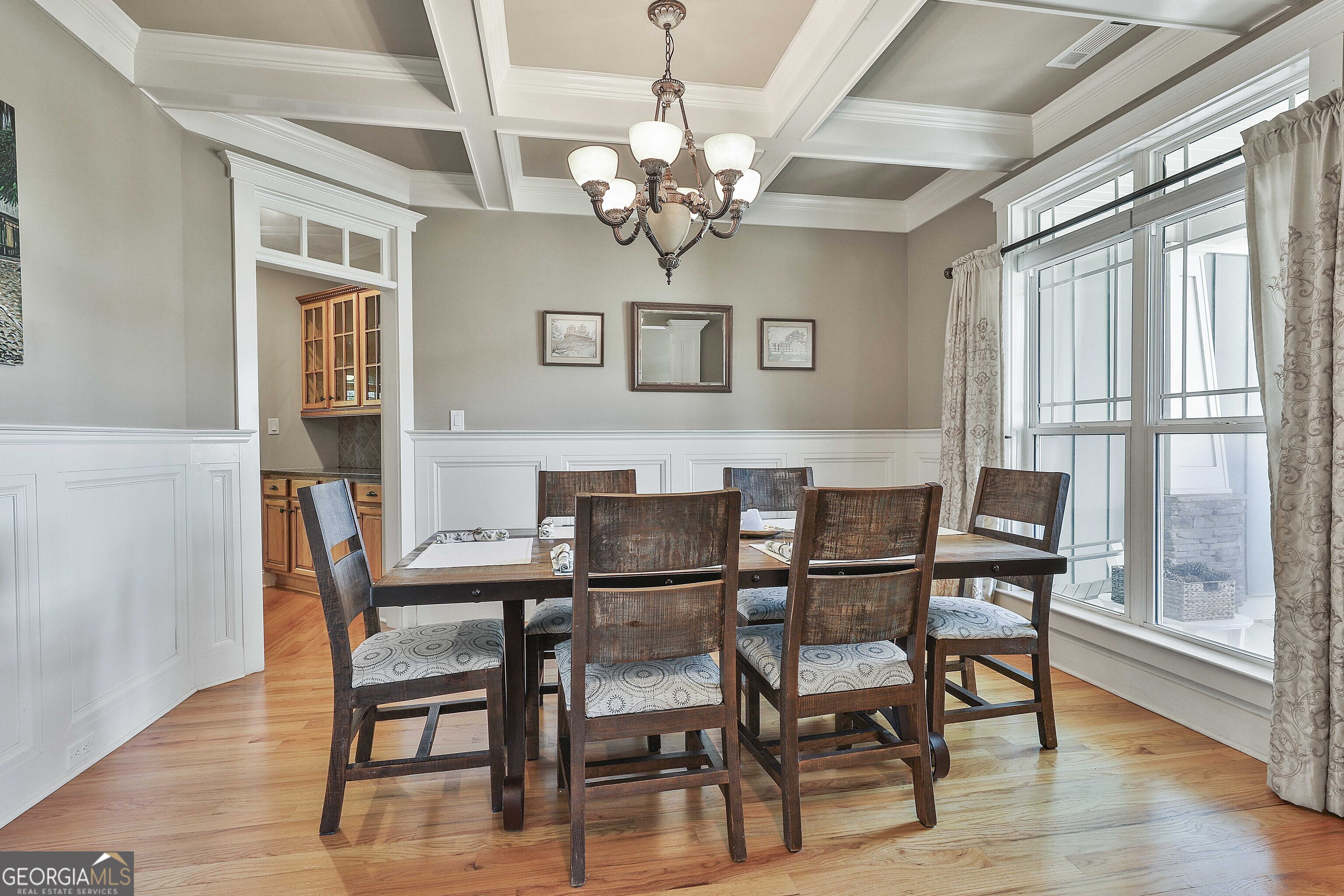 10 Edgewater WAY
