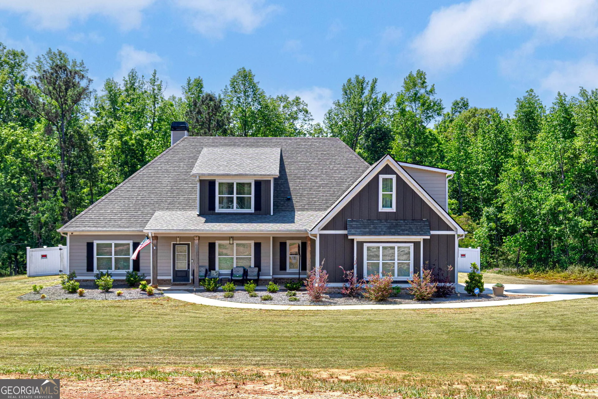 156 Lake Point Drive