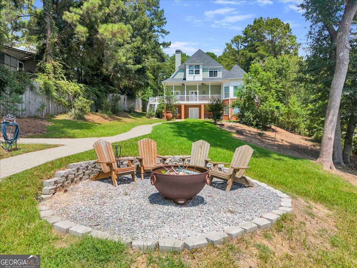116 Island DR NE