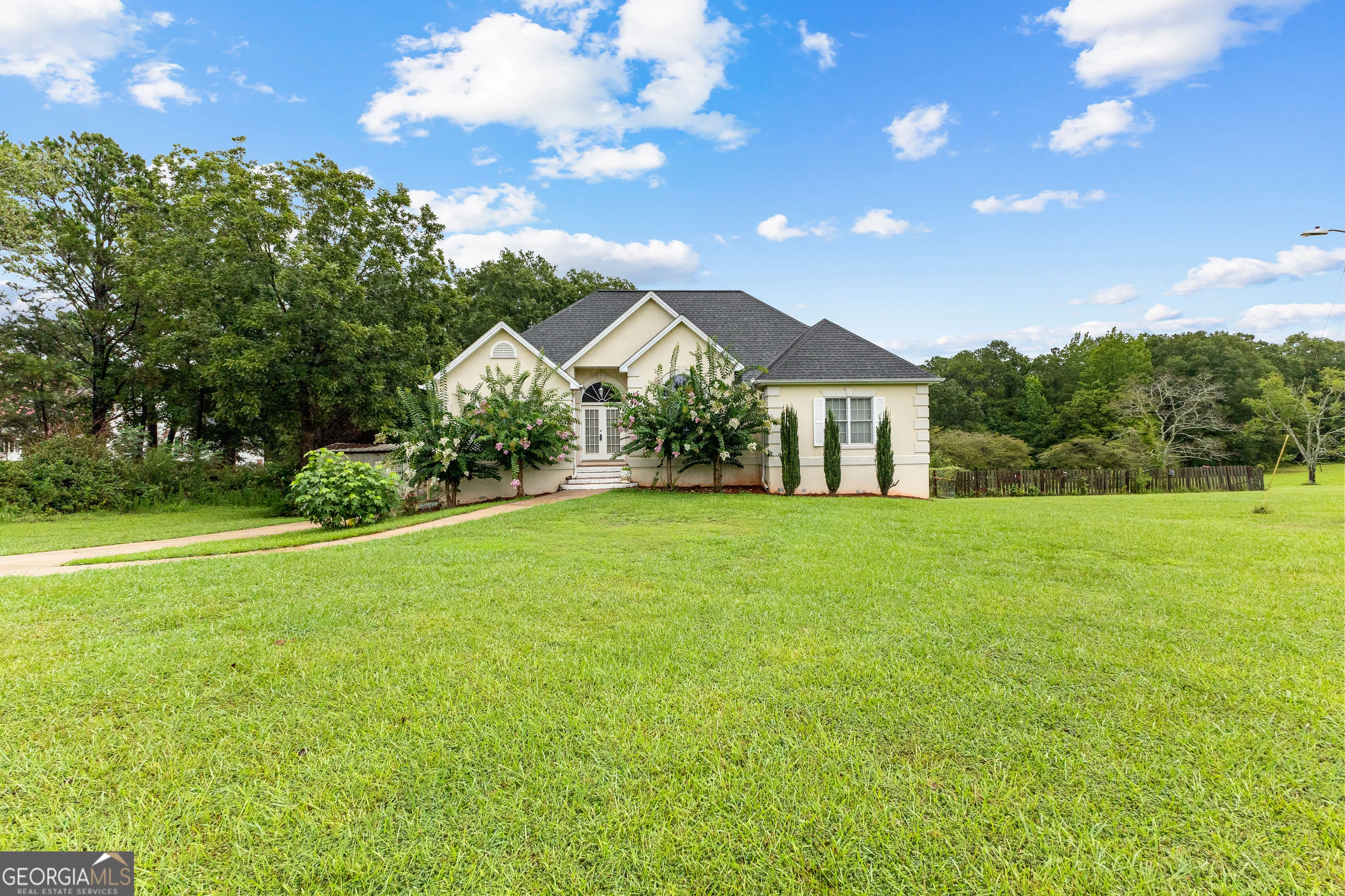 502 N Rover Road