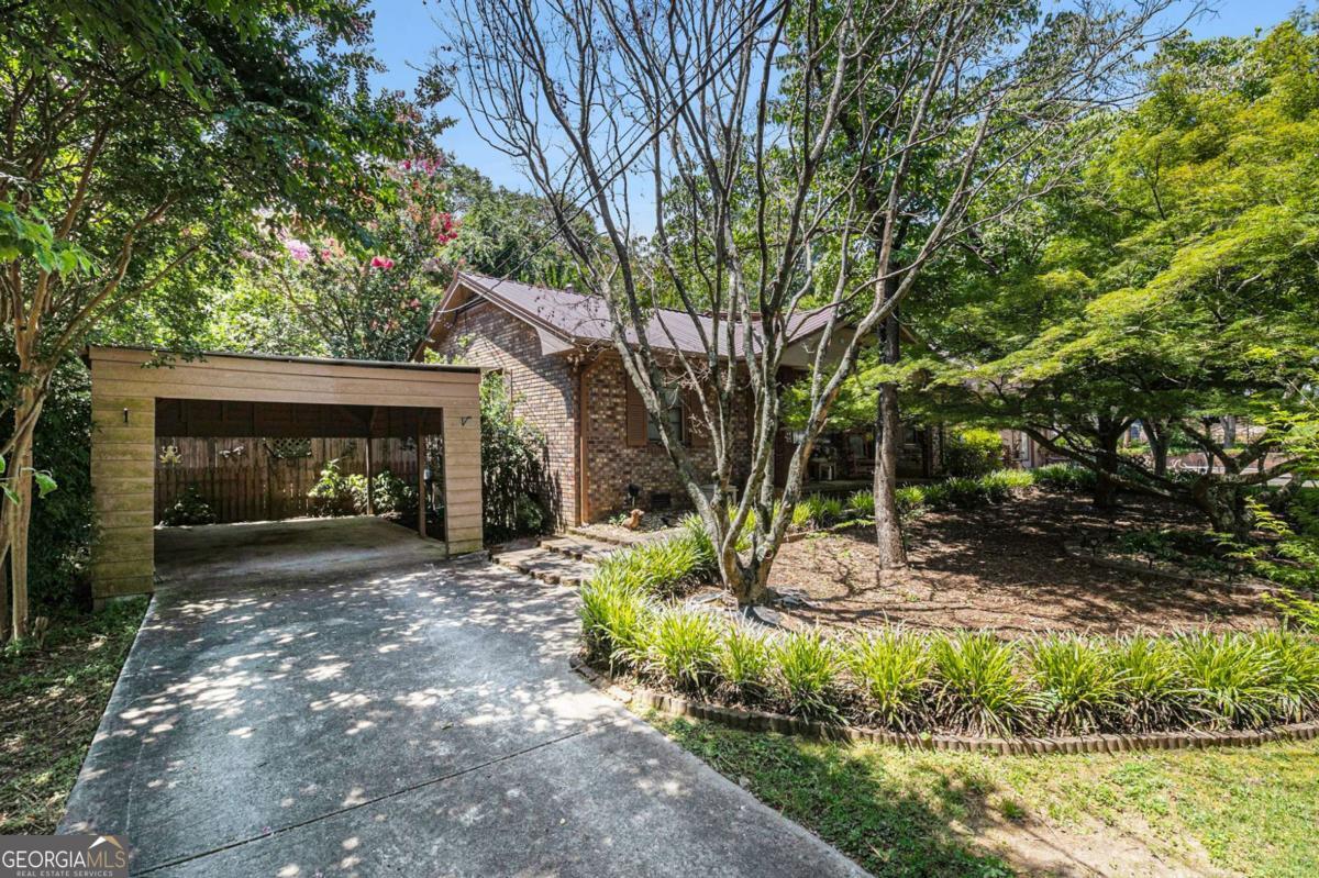 262 Holly DR