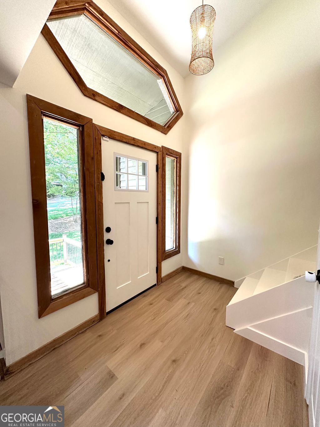Photo of 1302 Rolling Green Drive, Acworth, GA 30102 (MLS # 10767021)