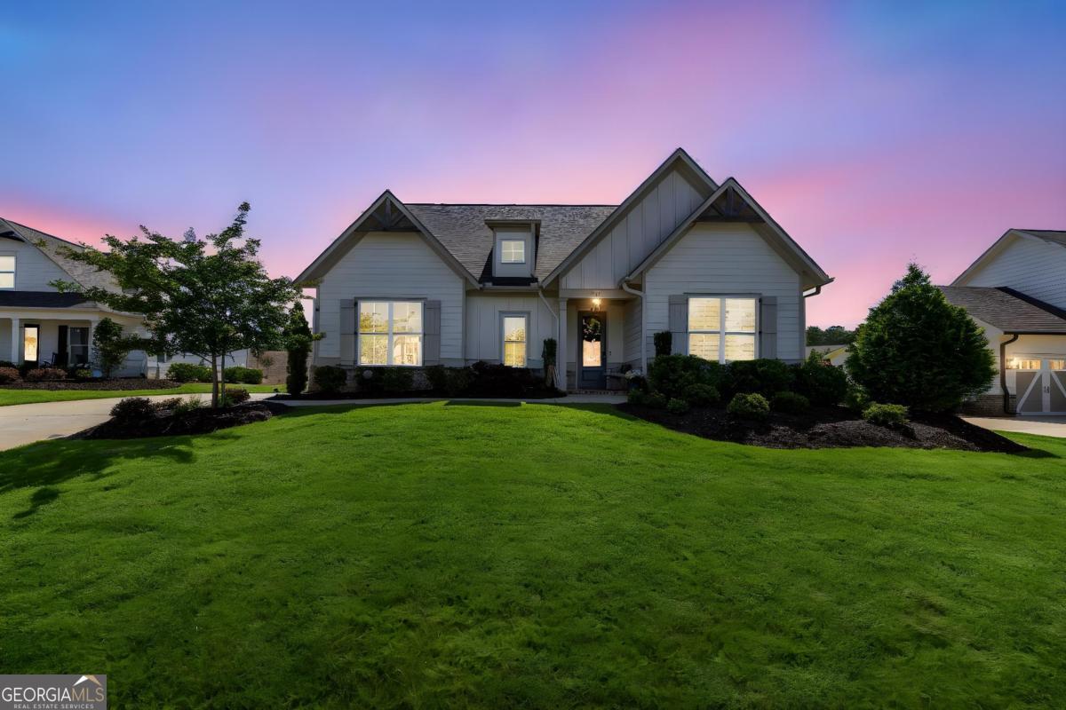 1181 Hidden Hills CIR