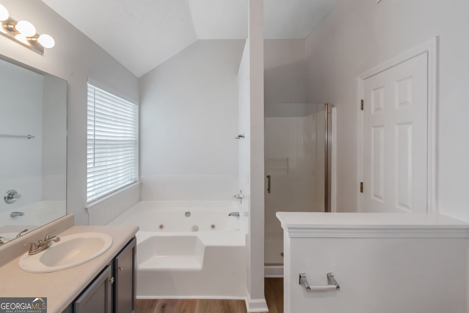 Lithonia, Georgia 30058, United States, 3 Bedrooms Bedrooms, ,3 BathroomsBathrooms,Residential,Active,168153