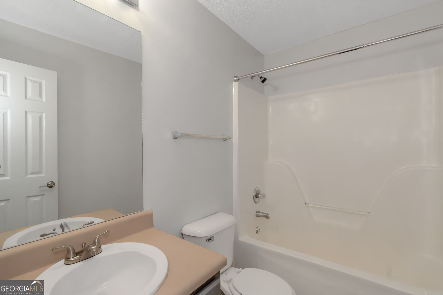 Lithonia, Georgia 30058, United States, 3 Bedrooms Bedrooms, ,3 BathroomsBathrooms,Residential,Active,168153