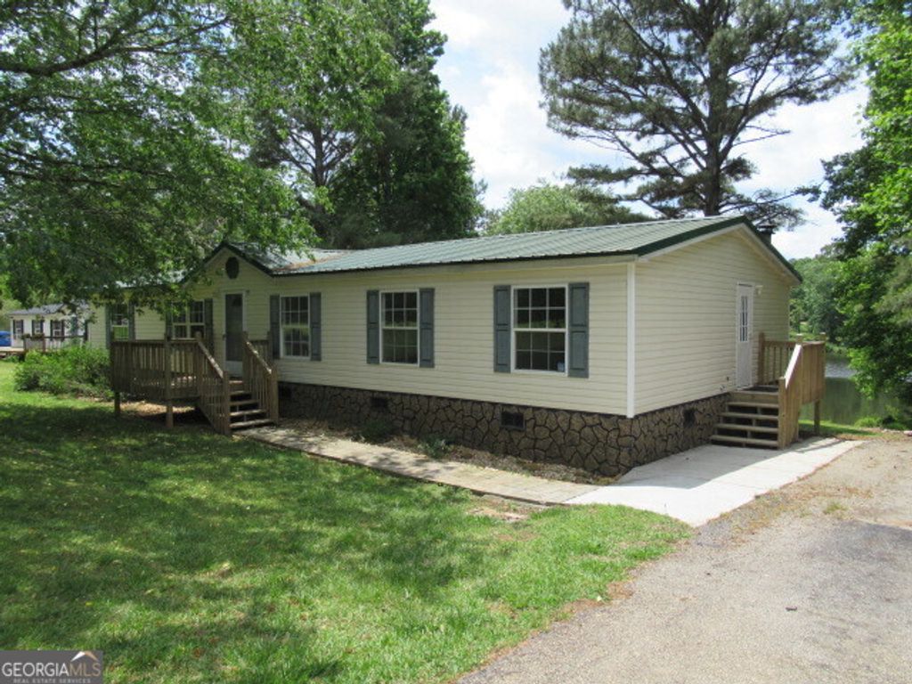 Photo of 1003 Frashier Road, Carrollton, GA 30116 (MLS # 10766958)