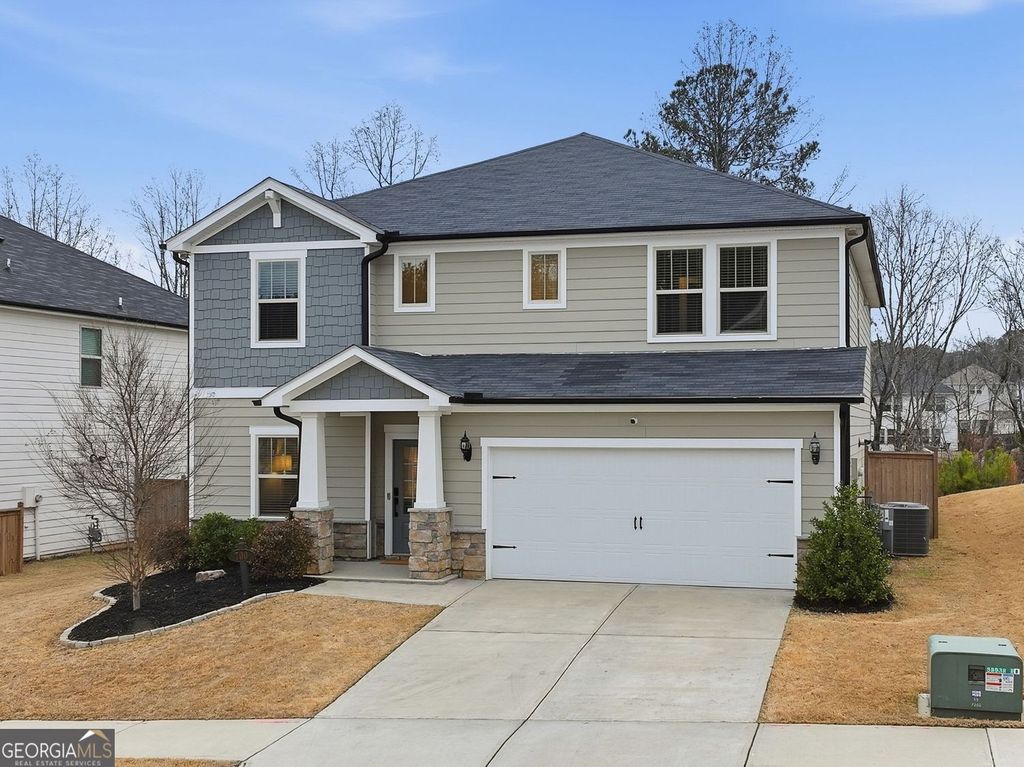 Photo of 700 Stately Drive, Woodstock, GA 30188 (MLS # 10665033)