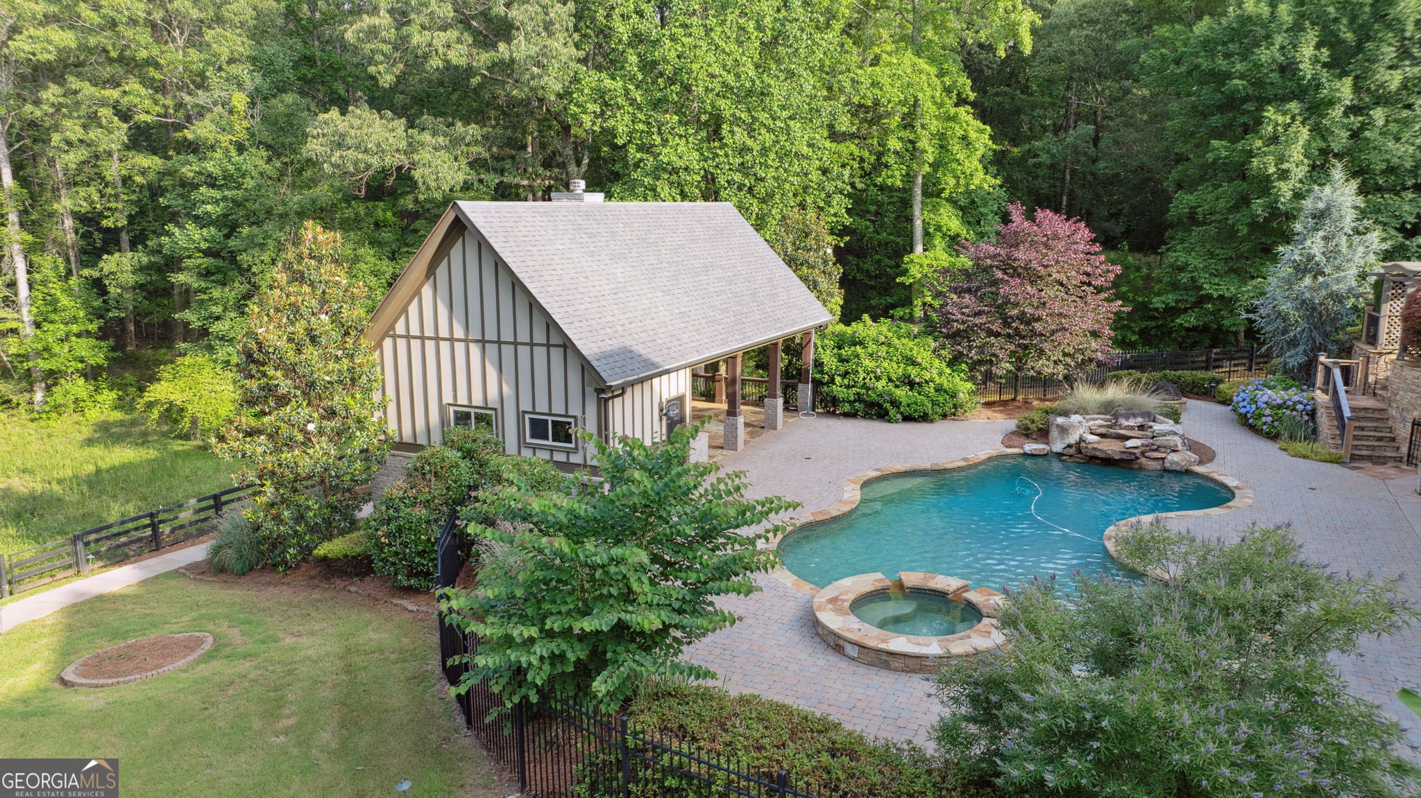 Scarlet Oaks - Residential