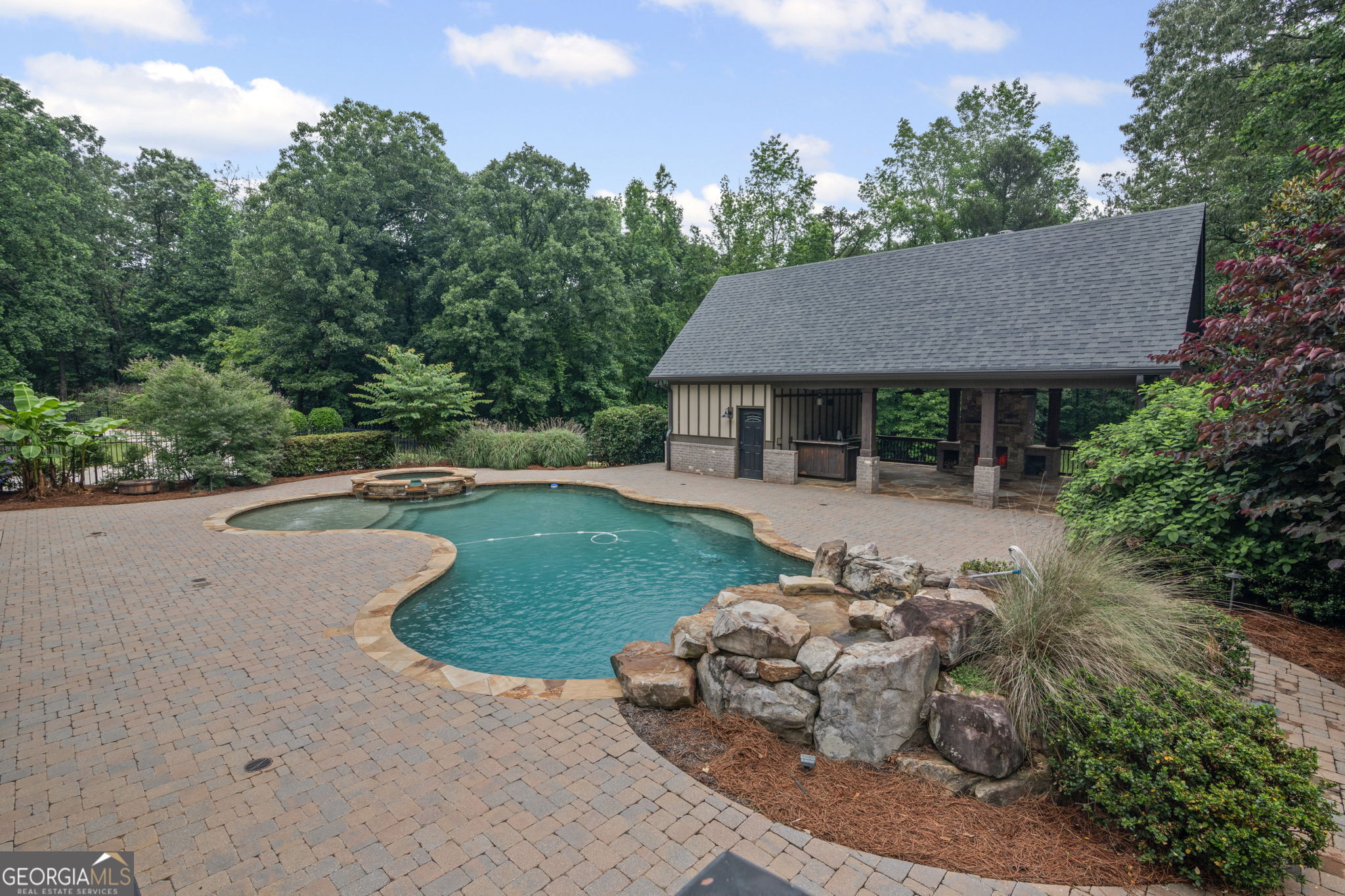 Scarlet Oaks - Residential