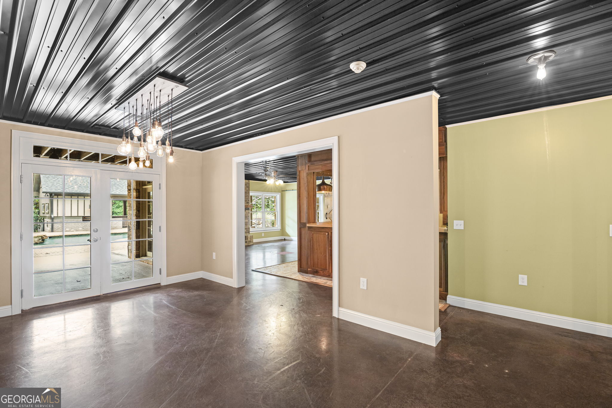 Scarlet Oaks - Residential