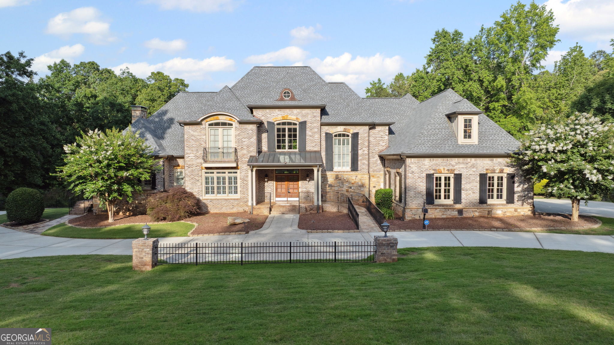 Scarlet Oaks - Residential